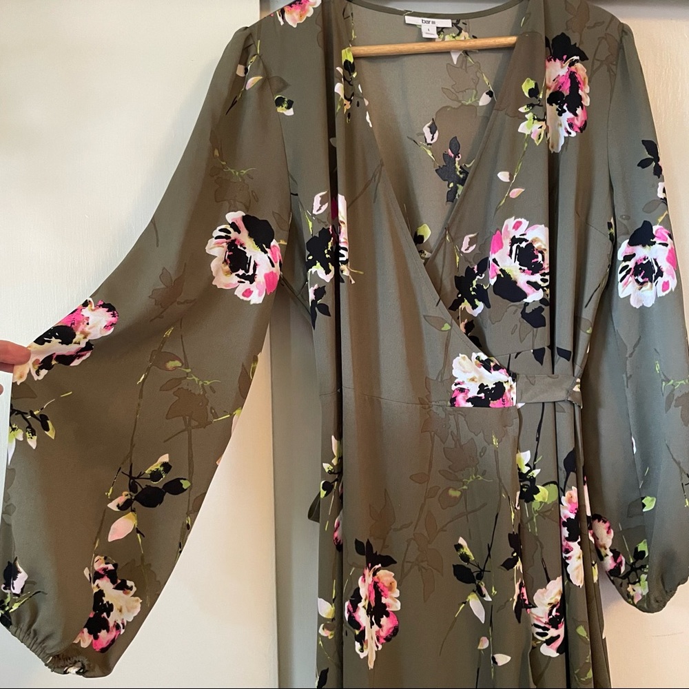 Bar III wrap maxi dress - Picture 4 of 4